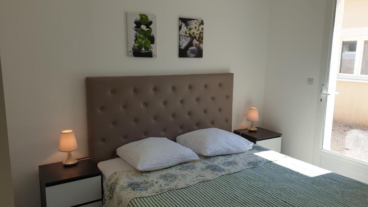 Holiday home Le Paradis Acquis Labastide-de-Virac